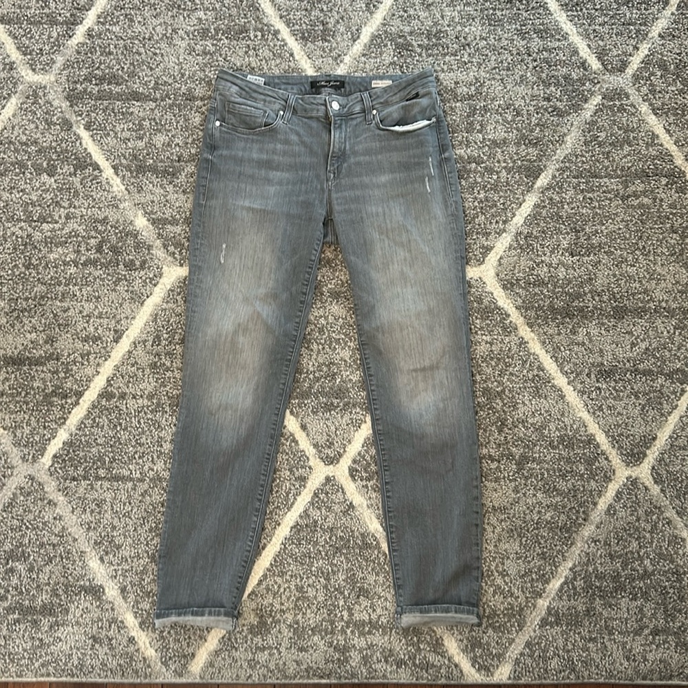 Mavi Boyfriend Jean (grey in color)